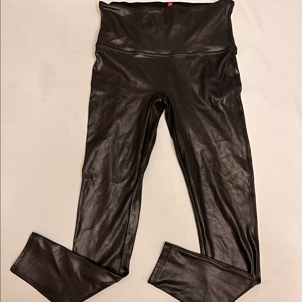 Spanx faux leather legging size L